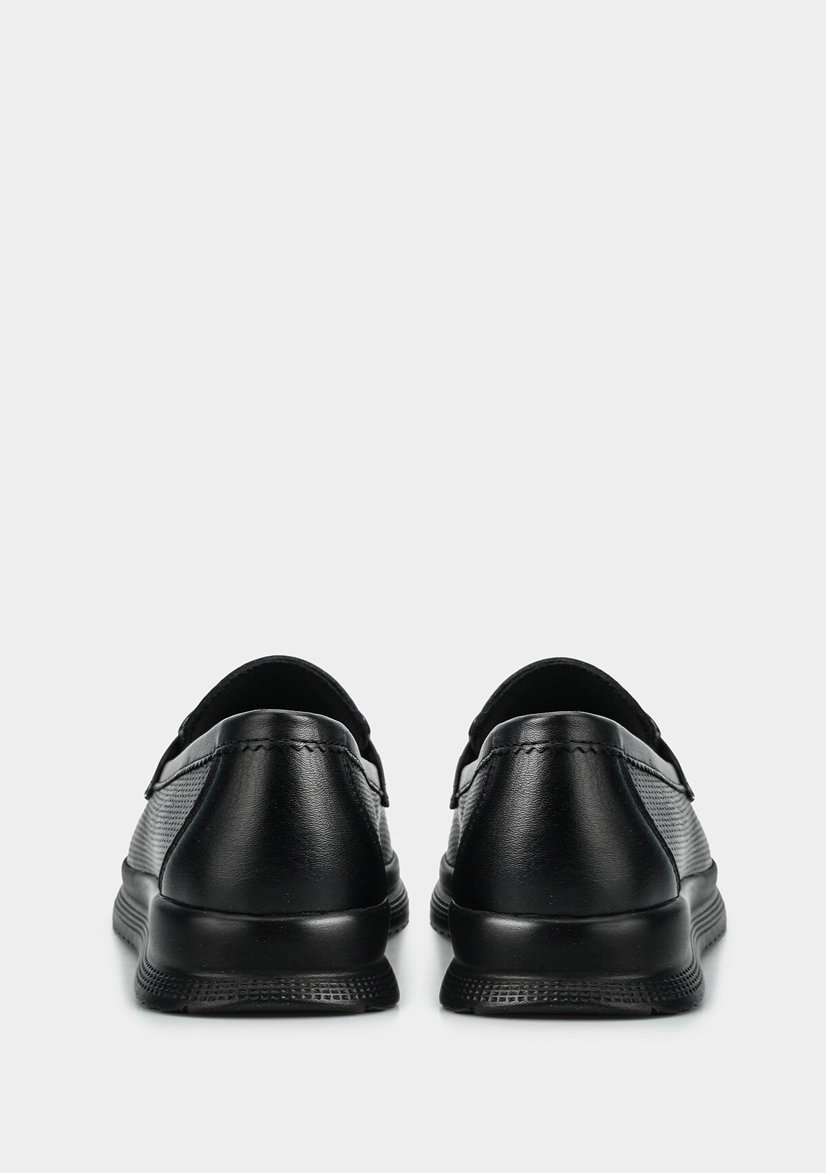 Siyah Deri Kadın Ayakkabı