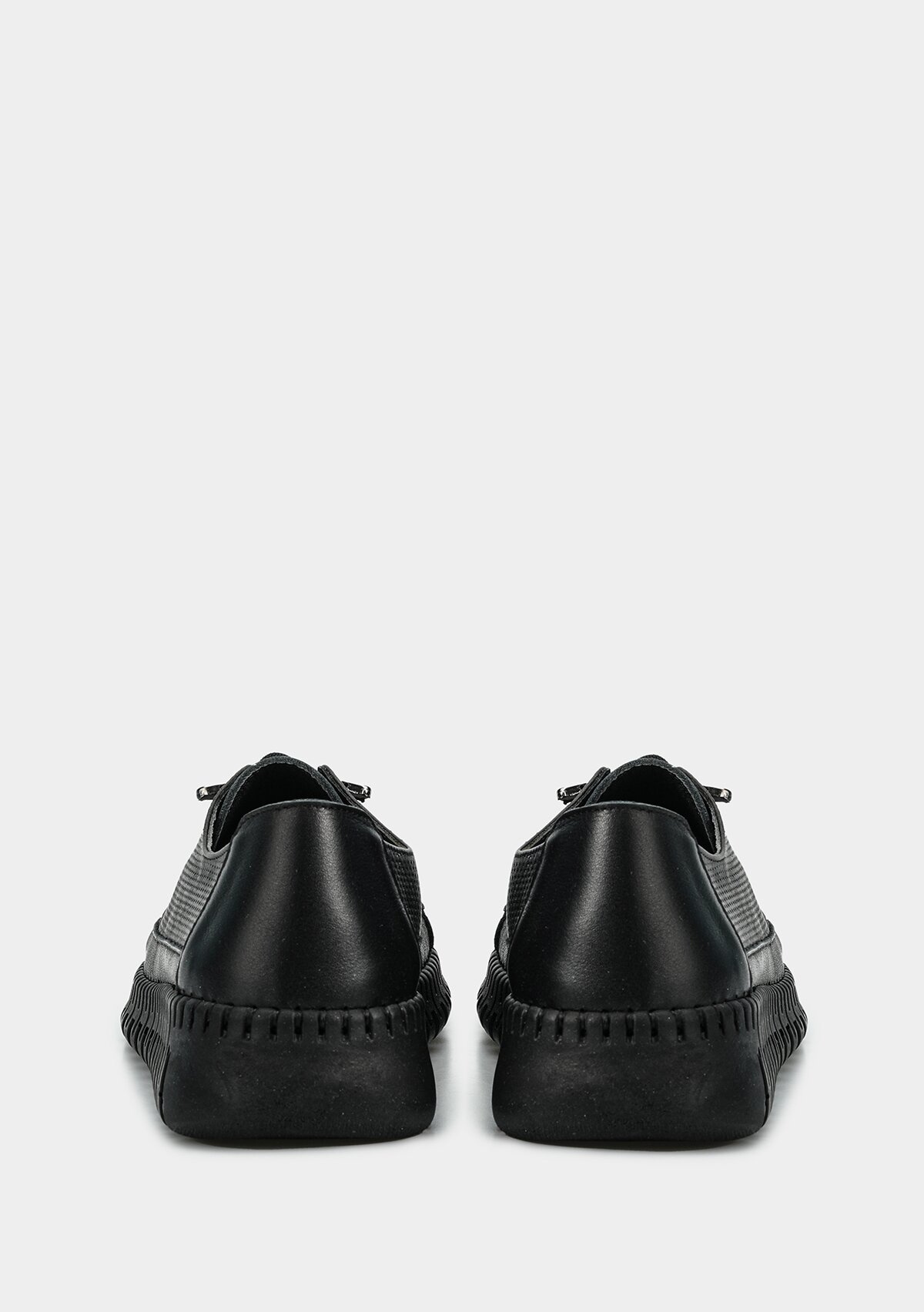 Siyah Deri Kadın Ayakkabı