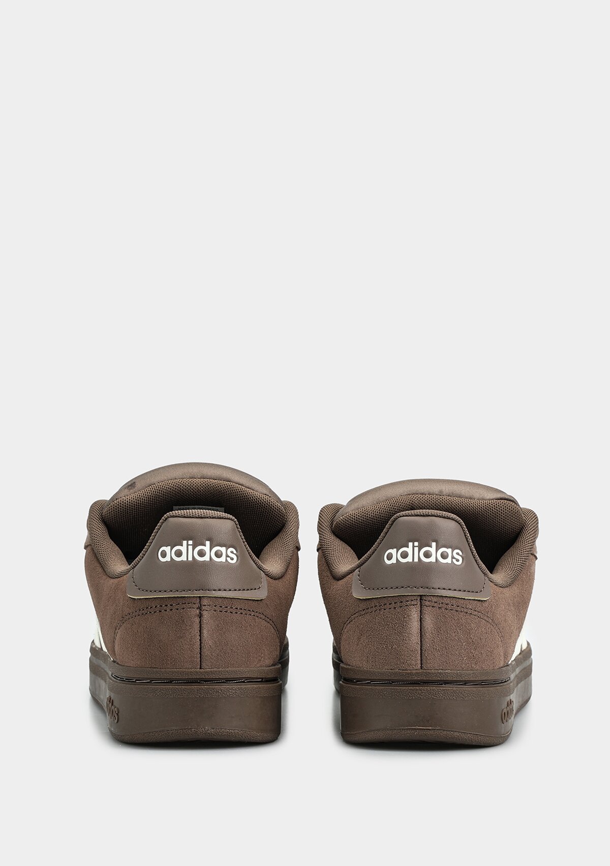 IH1357 GRAND COURT ALP