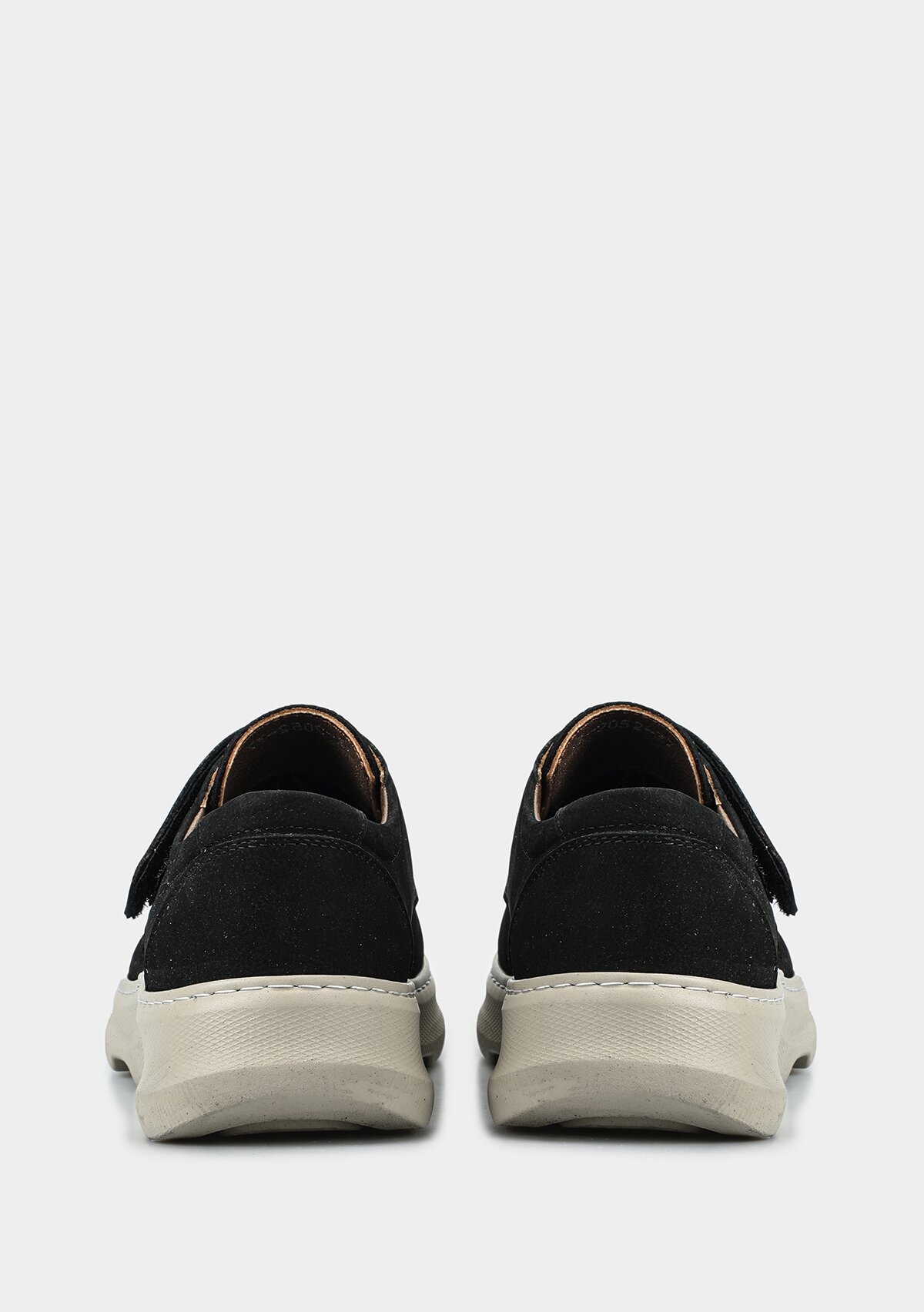 Siyah Deri Kadın Ayakkabı