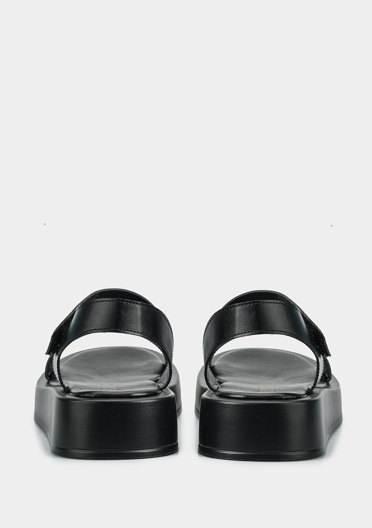 Siyah Kadın Düz Sandalet