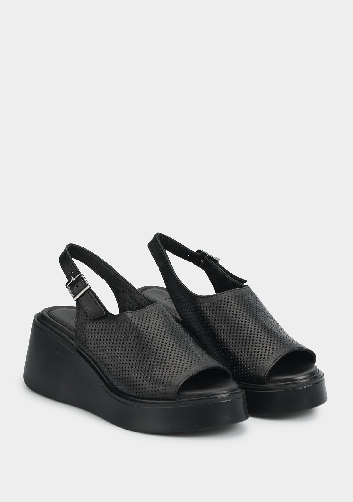 Siyah Deri Kadın Topuklu Sandalet