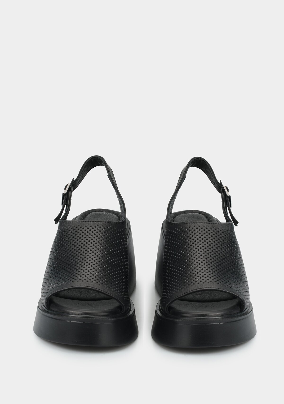 Siyah Deri Kadın Topuklu Sandalet