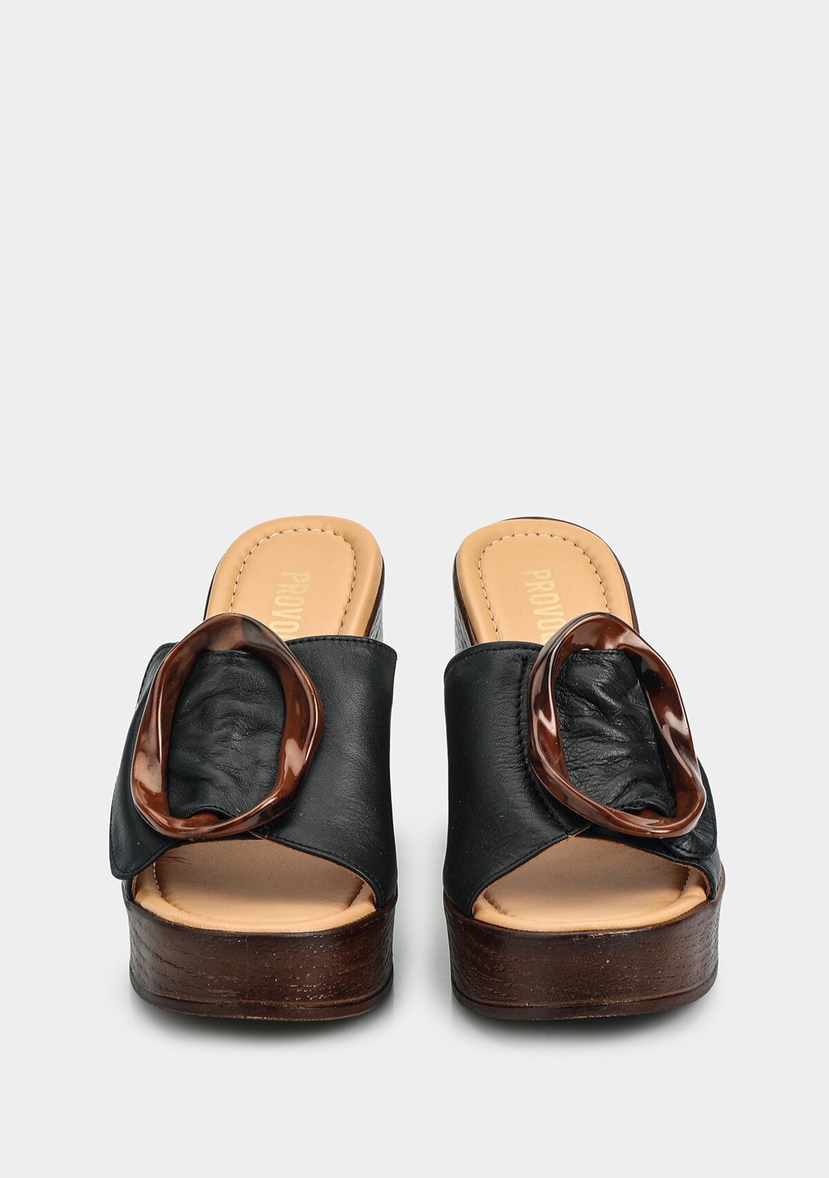 Siyah Deri Kadın Terlik