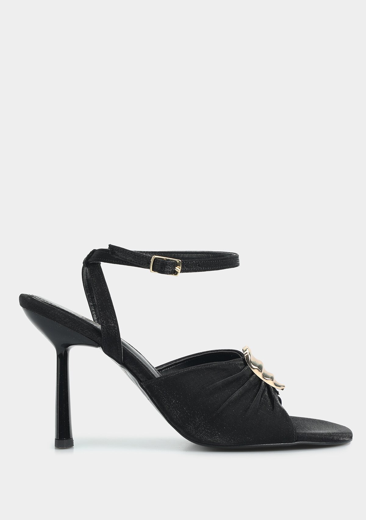 Siyah Kadın Topuklu Sandalet