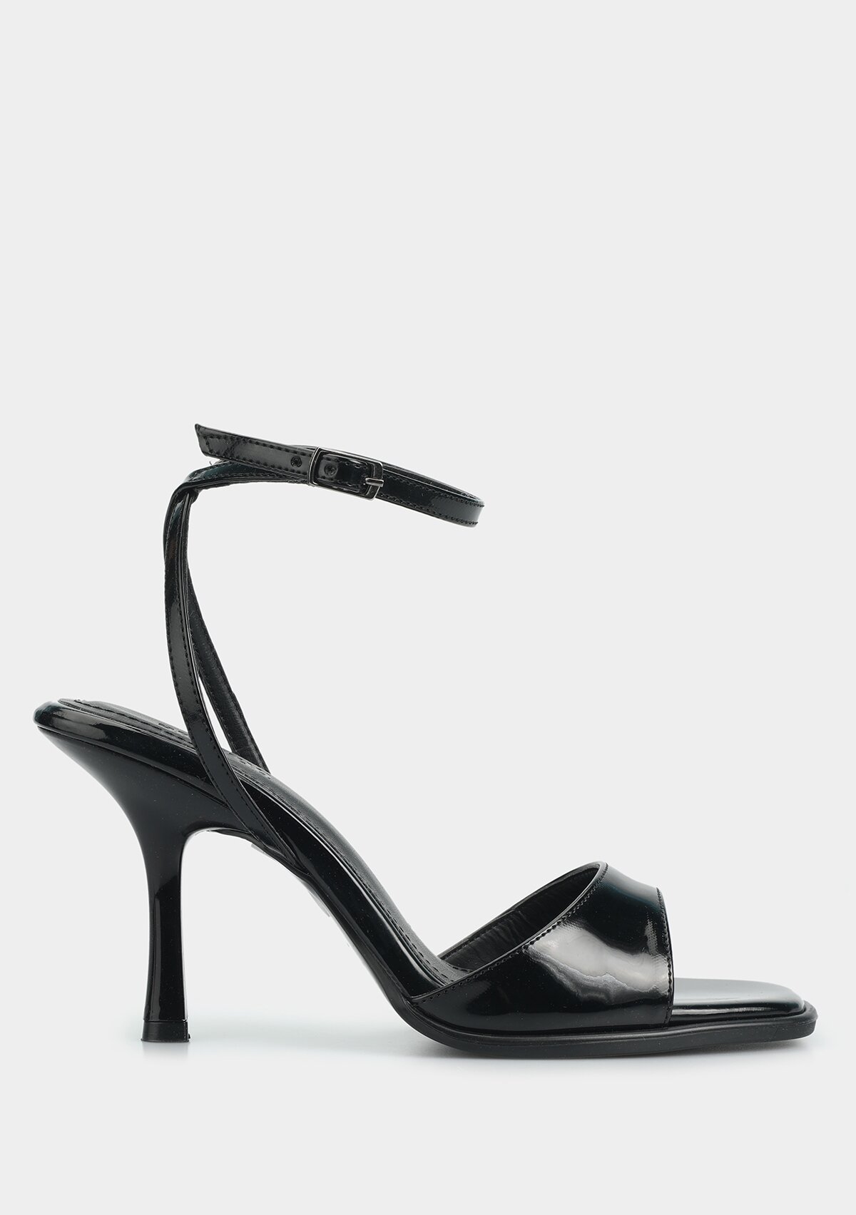 Siyah Kadın Topuklu Sandalet