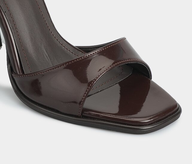 Kahve Kadın Topuklu Sandalet