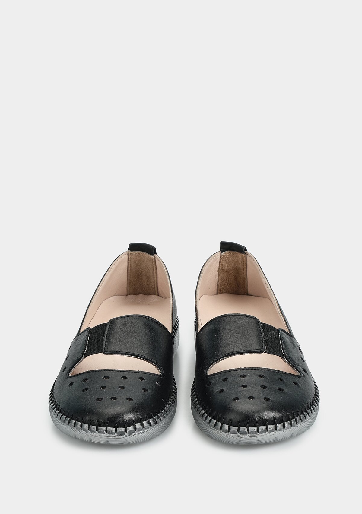 Siyah Deri Kadın Ayakkabı