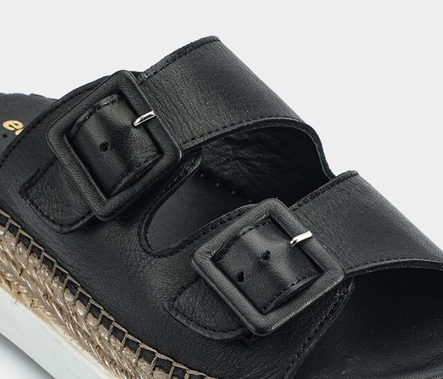 Siyah Deri Kadın Konfor Terlik