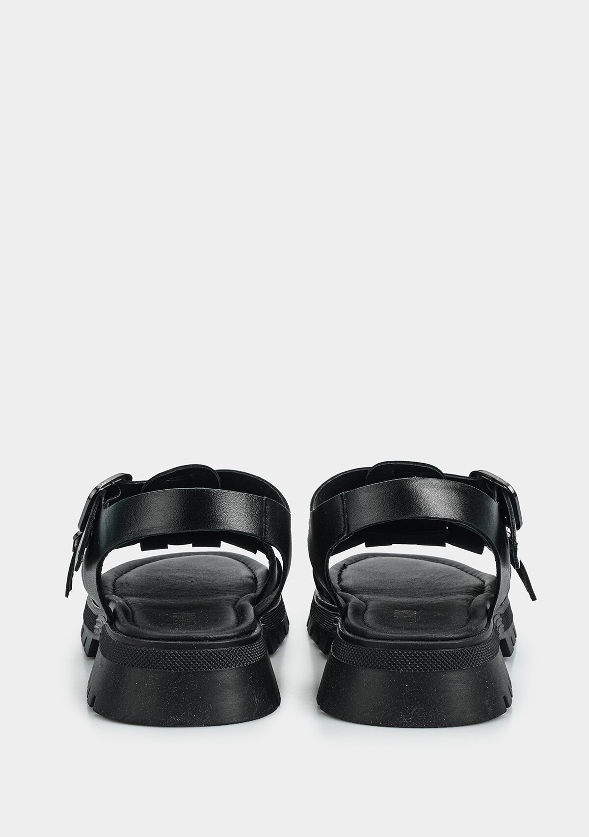 Siyah Deri Kadın Düz Sandalet