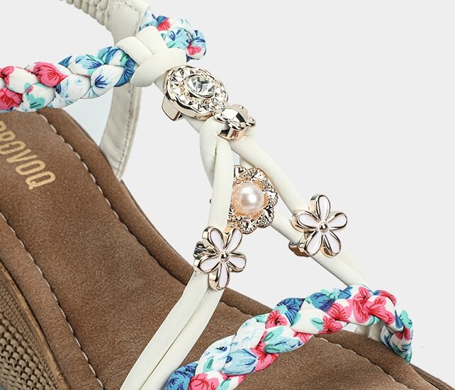 Beyaz Kadın Topuklu Sandalet