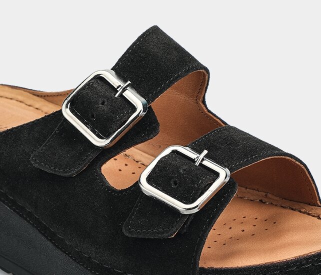 Siyah Deri Kadın Konfor Terlik