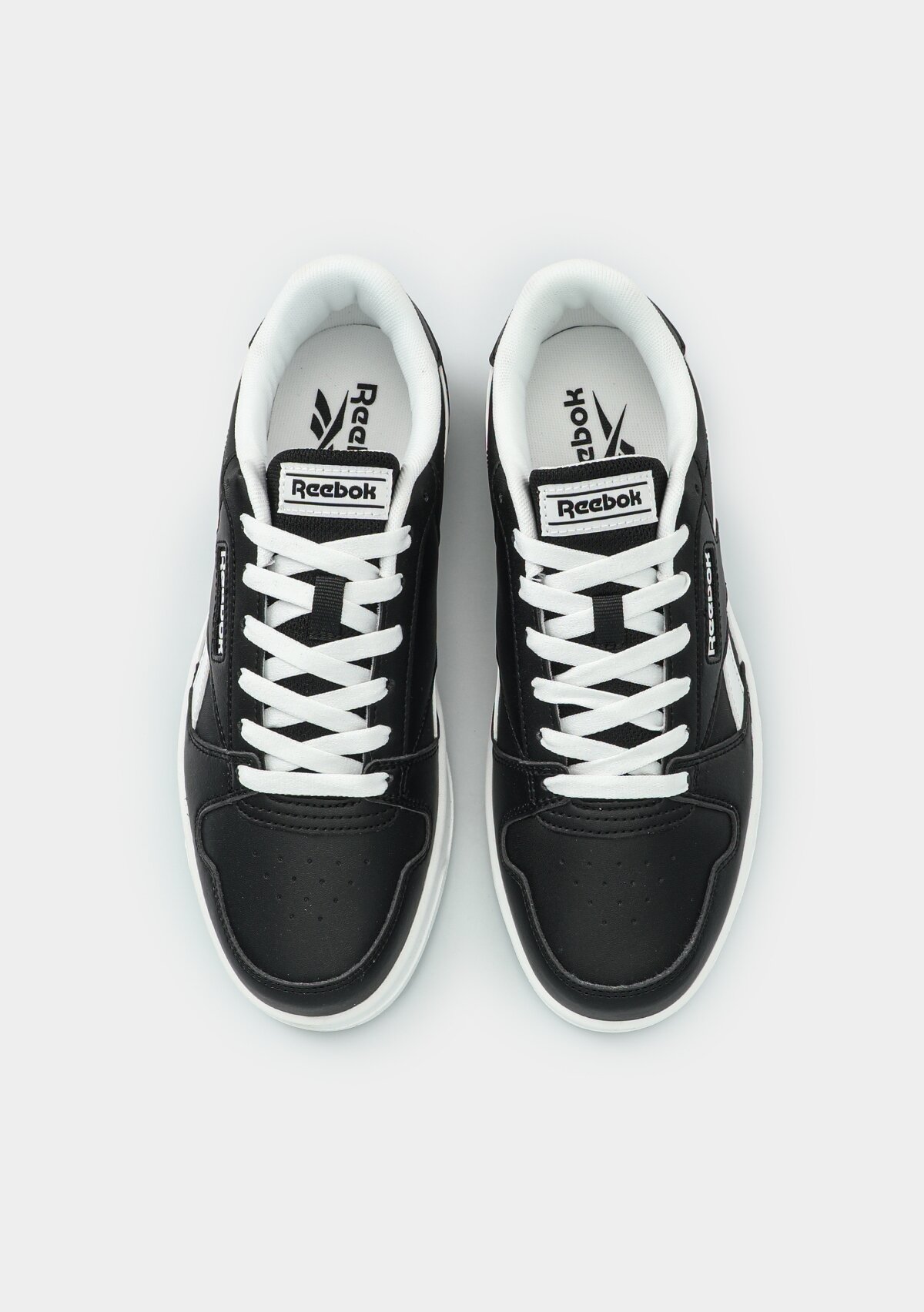 100261912 6M REEBOK MATCH PRIME V2  SIYAH BEYAZ   