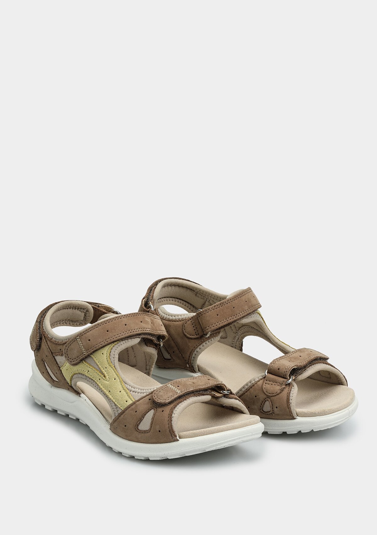 Bej Deri Kadın Düz Sandalet