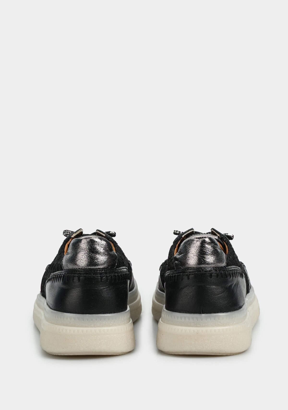 Siyah Deri Kadın Sneaker