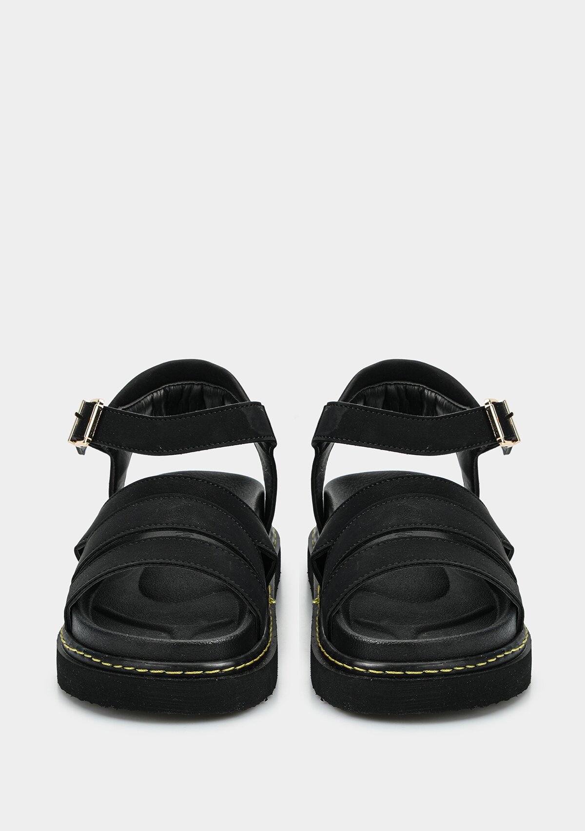 Siyah Kadın Düz Sandalet