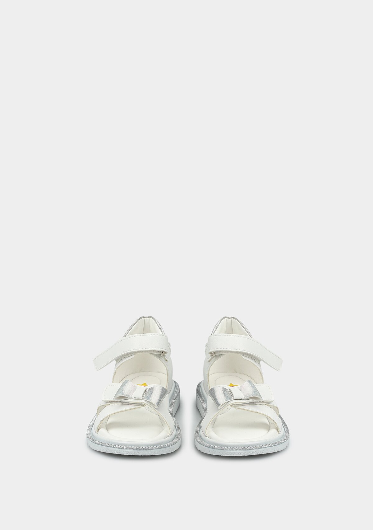 Beyaz Kız Çocuk Düz Sandalet