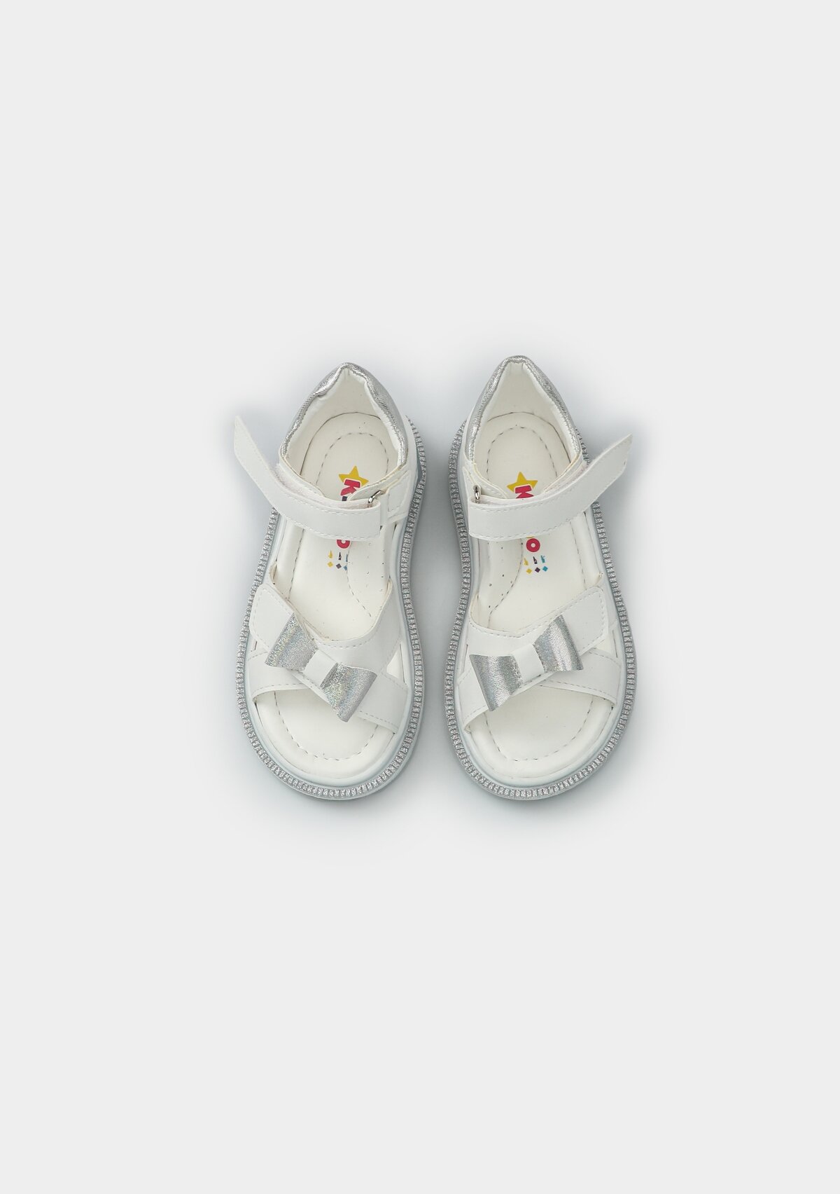 Beyaz Kız Çocuk Düz Sandalet