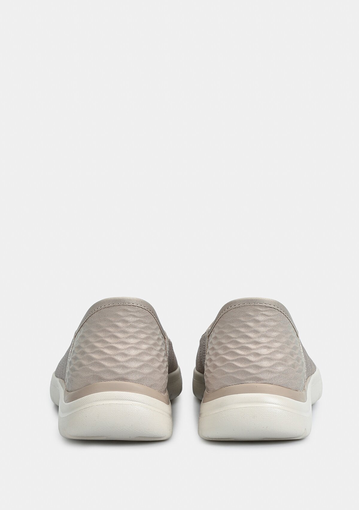 Tpe On-The-Go Flex - Clover Kadın Bej Slip-Ins Yürüyüş Ayakkabısı 138182 