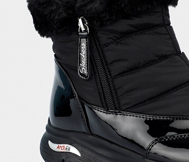 Arch Fit Smooth Cool Puff Siyah Kadın Outdoor Bot 167252Bbk