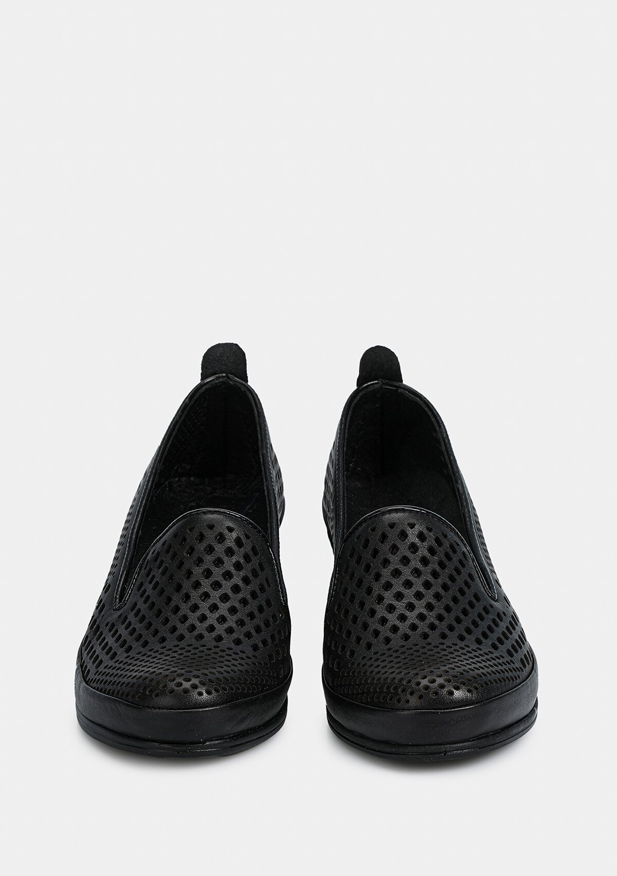 Siyah Deri Kadın Ayakkabı