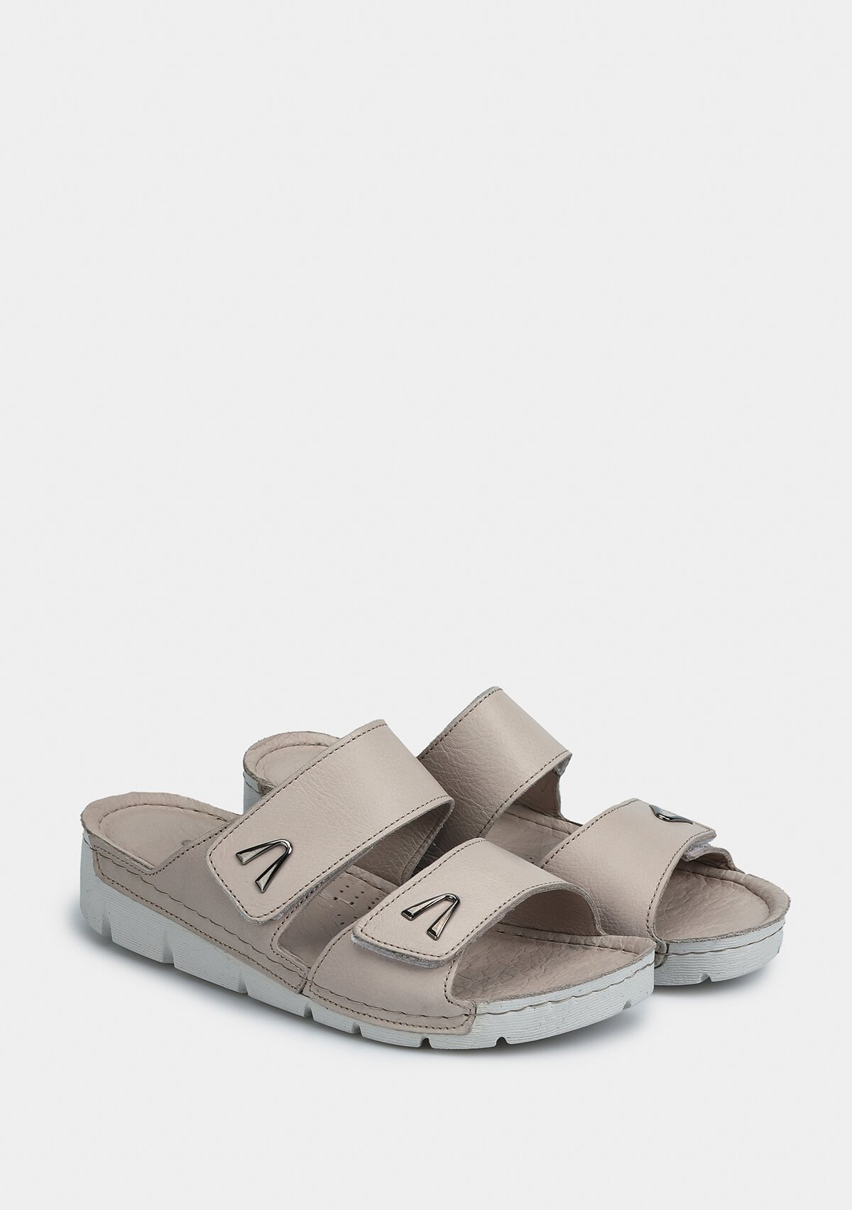 Bej Deri Kadın Terlik