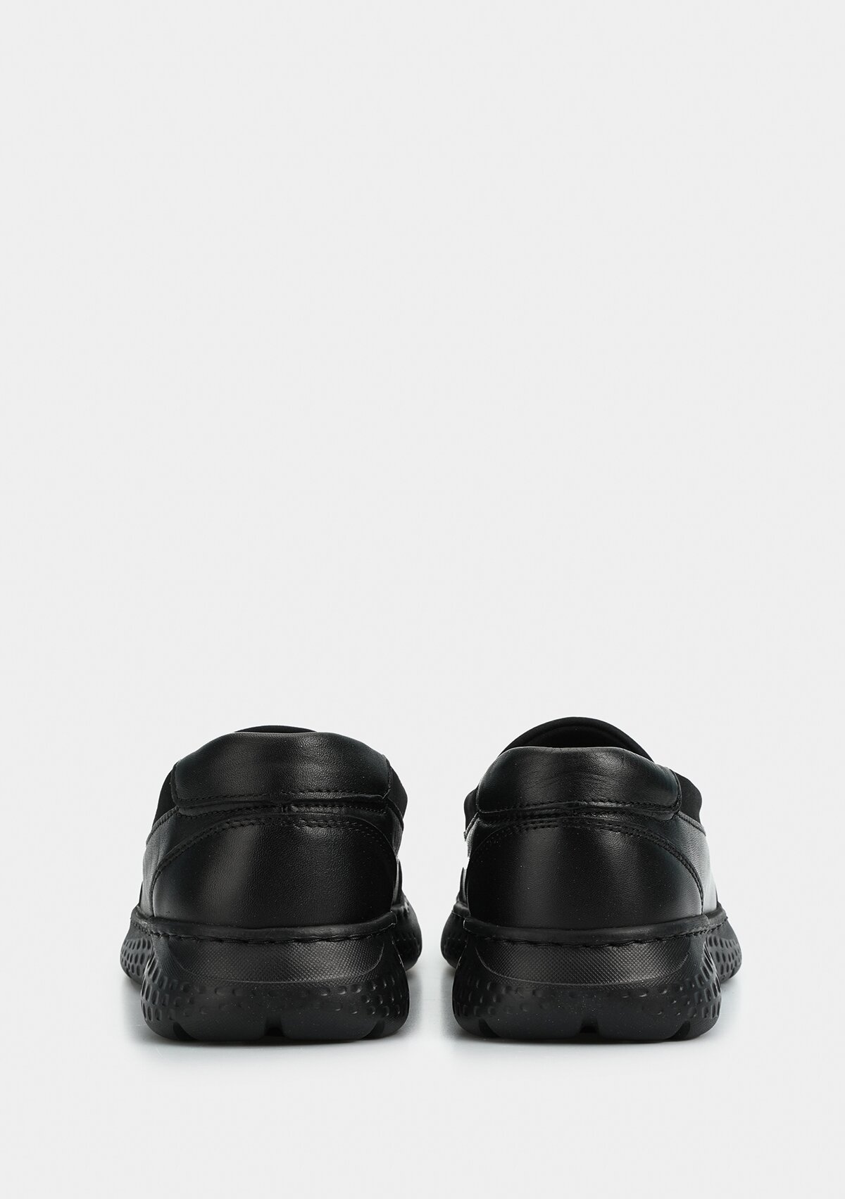 Siyah Deri Kadın Ayakkabı