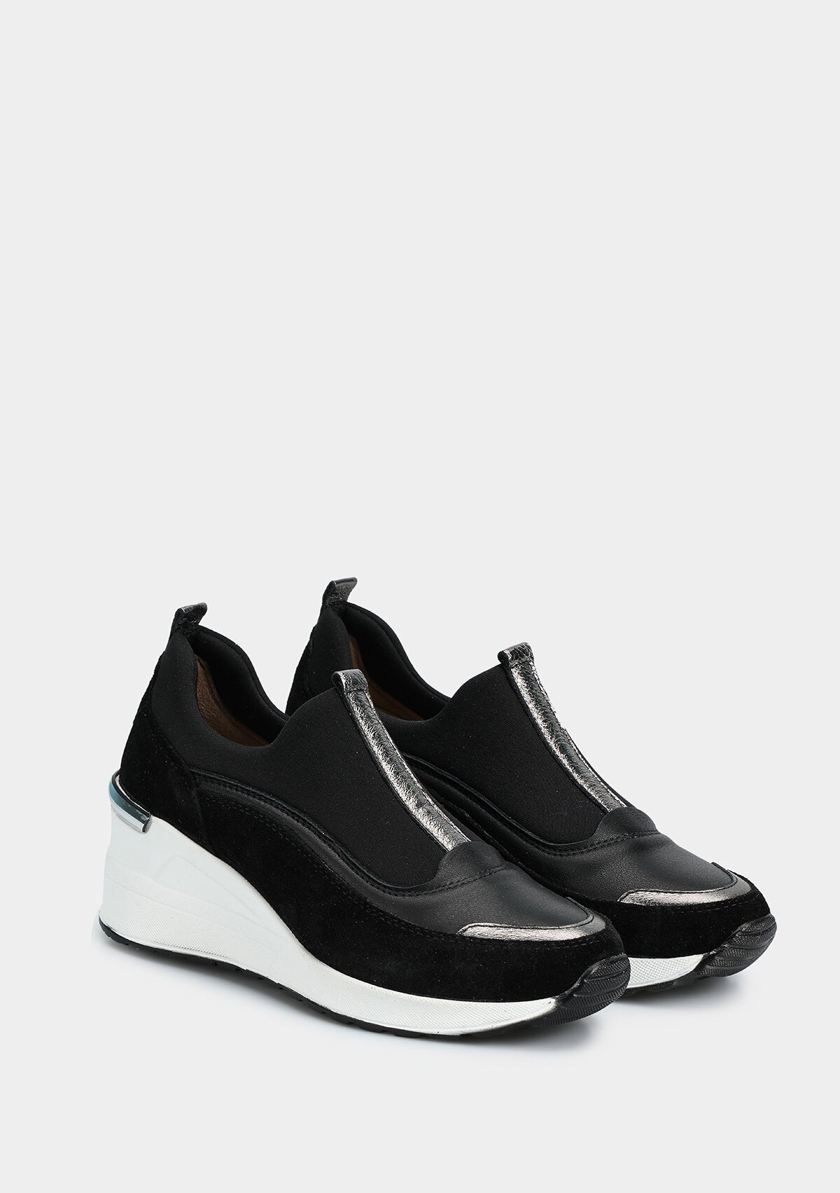 Siyah Deri Kadın Sneaker