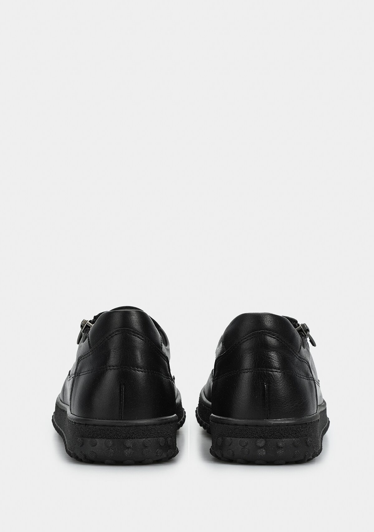 Siyah Deri Kadın Ayakkabı