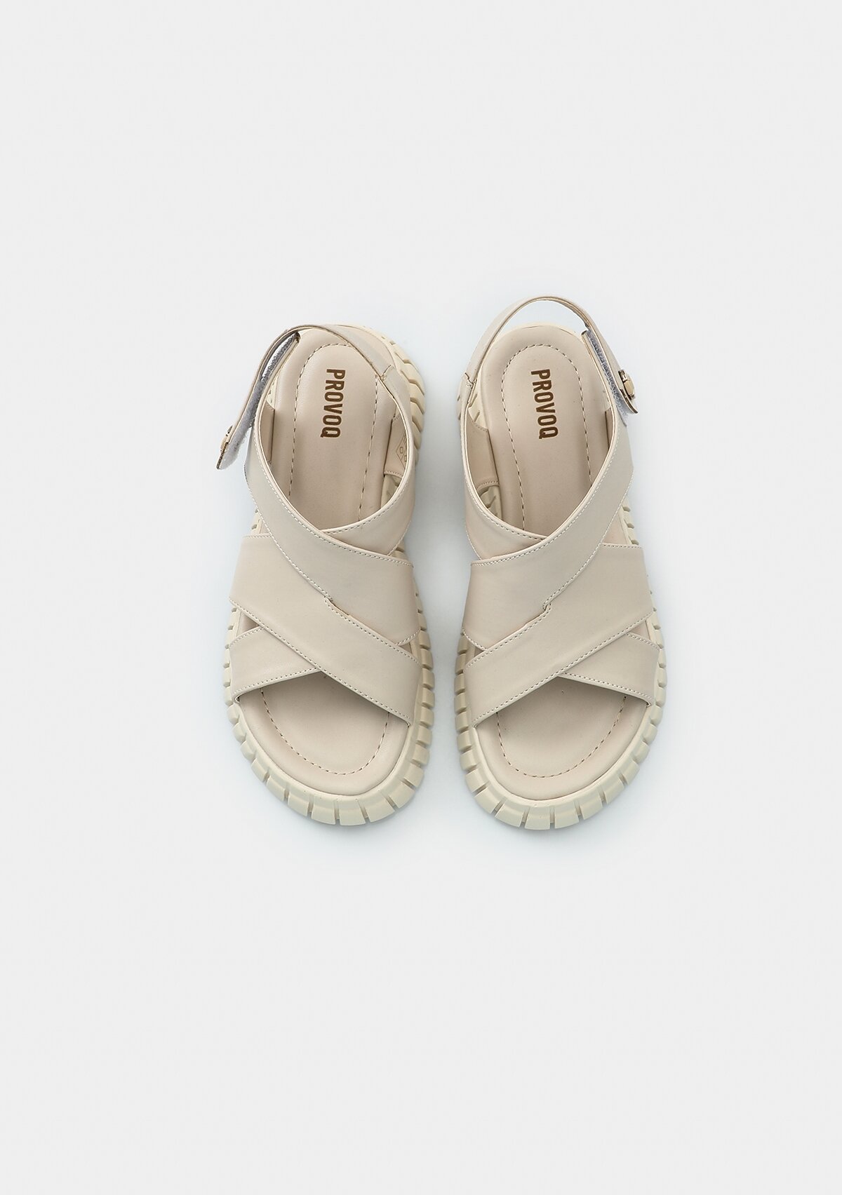 Bej Kadın Düz Sandalet