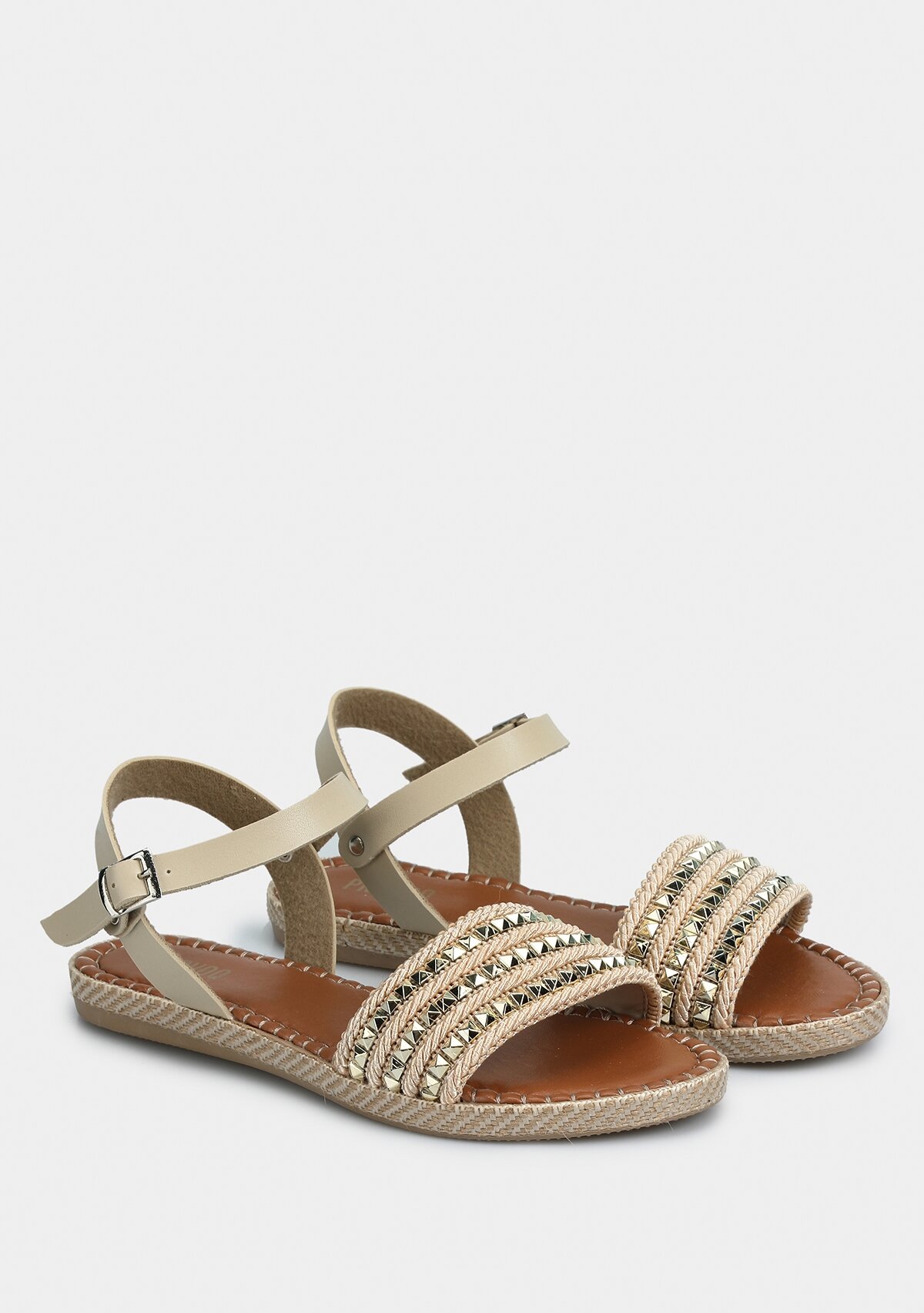 Bej Kadın Düz Sandalet