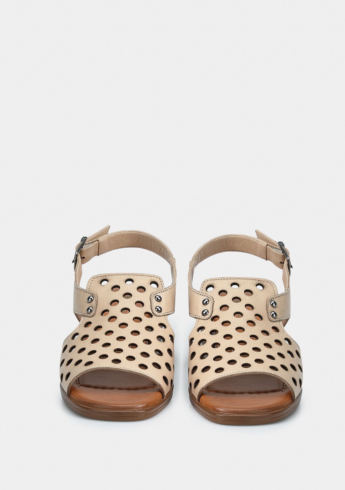 Bej Deri Kadın Düz Sandalet