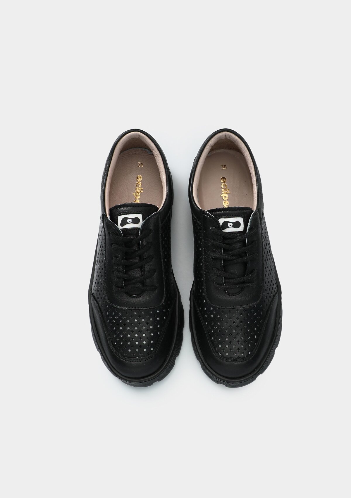 Siyah Deri Kadın Ayakkabı