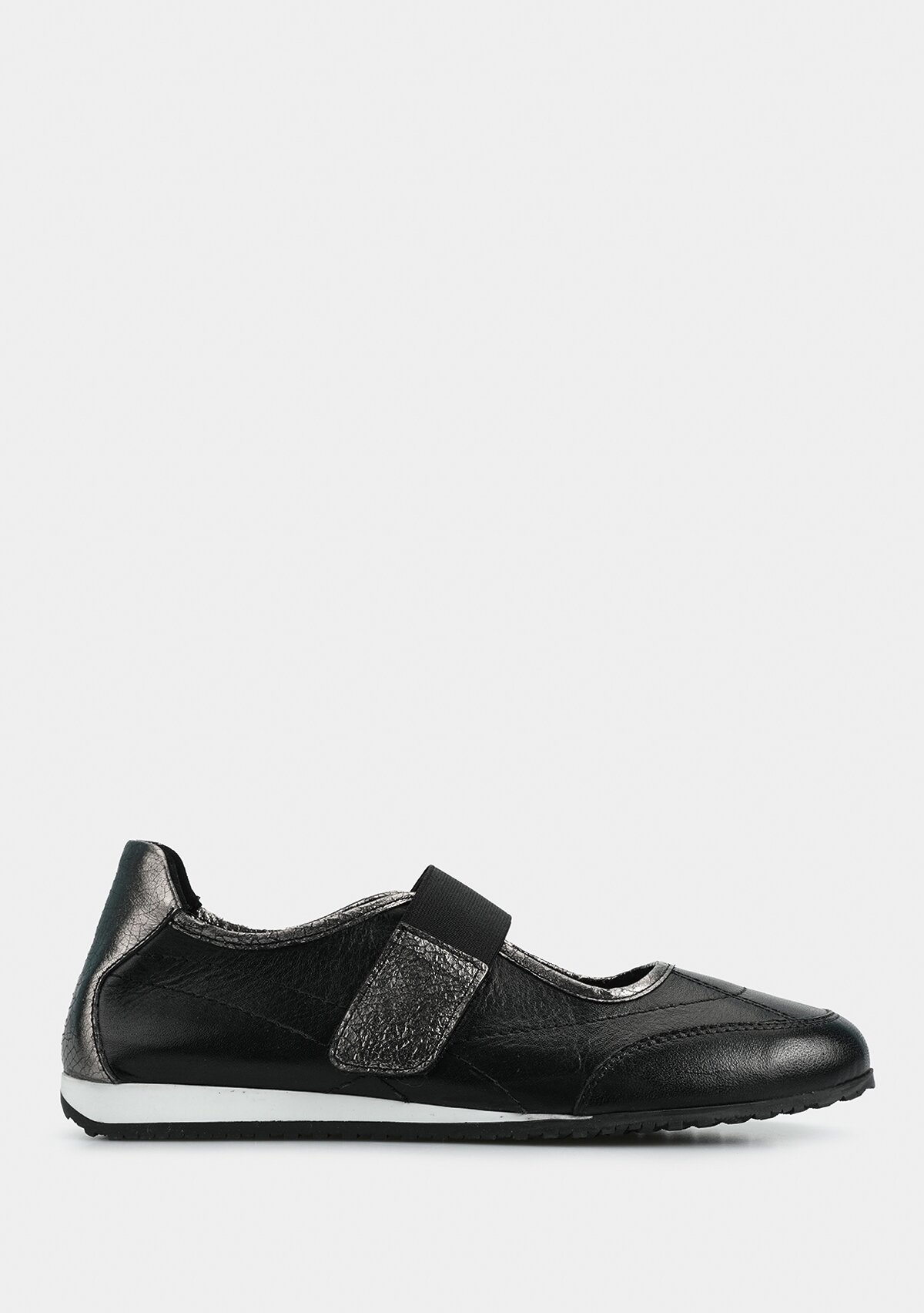 Siyah Deri Kadın Sneaker