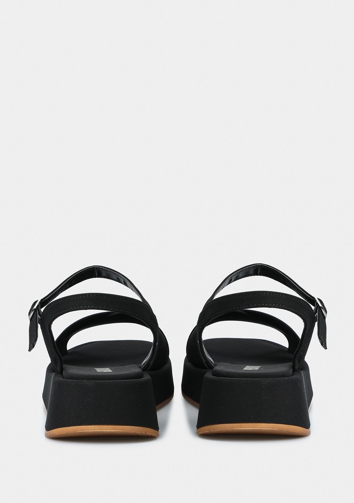 Siyah Kadın Düz Sandalet