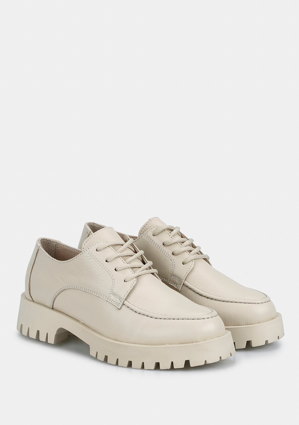 Bej Deri Kadın Ayakkabı