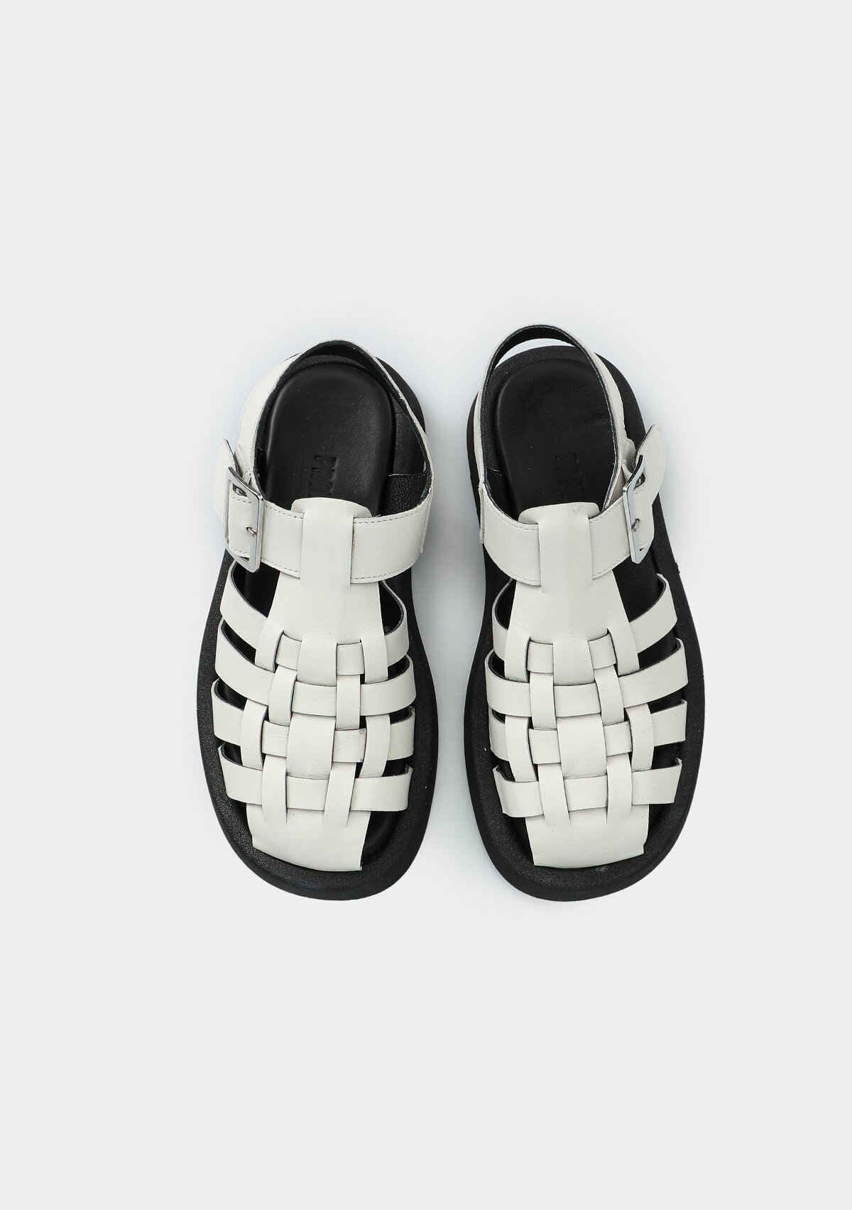 Ekru Deri Kadın Düz Sandalet