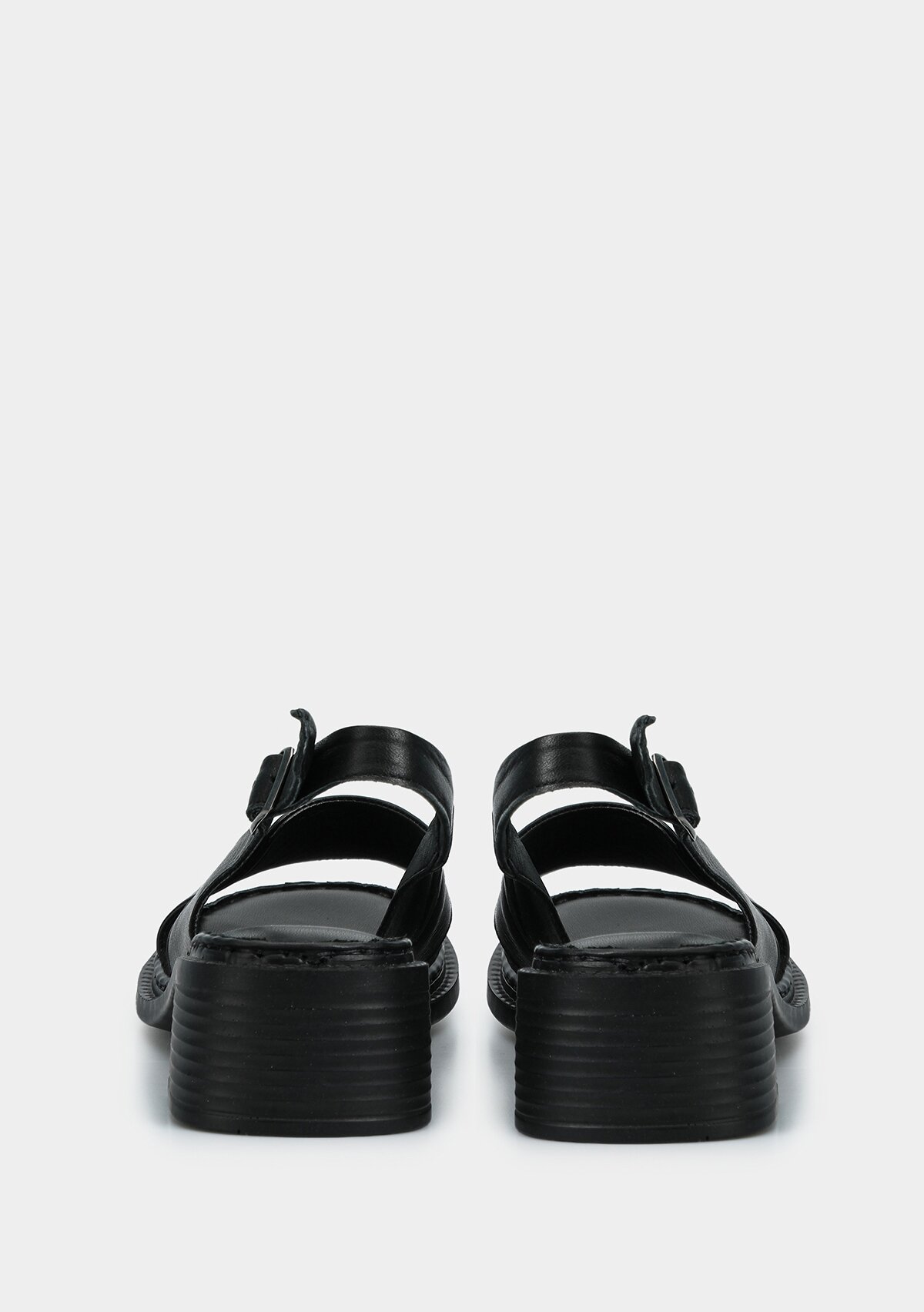 Siyah Deri Kadın Topuklu Sandalet