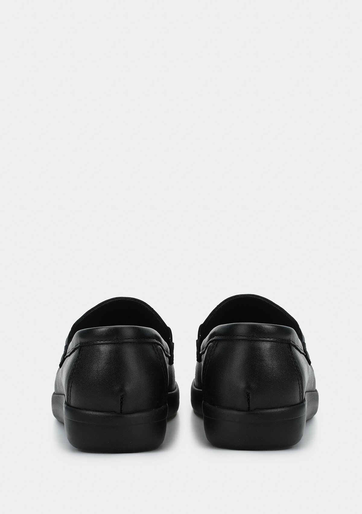 Siyah Deri Kadın Ayakkabı