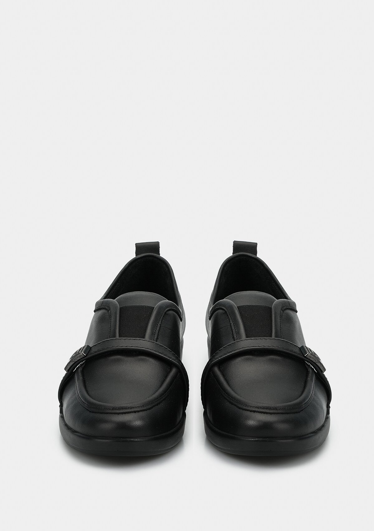 Siyah Deri Kadın Ayakkabı