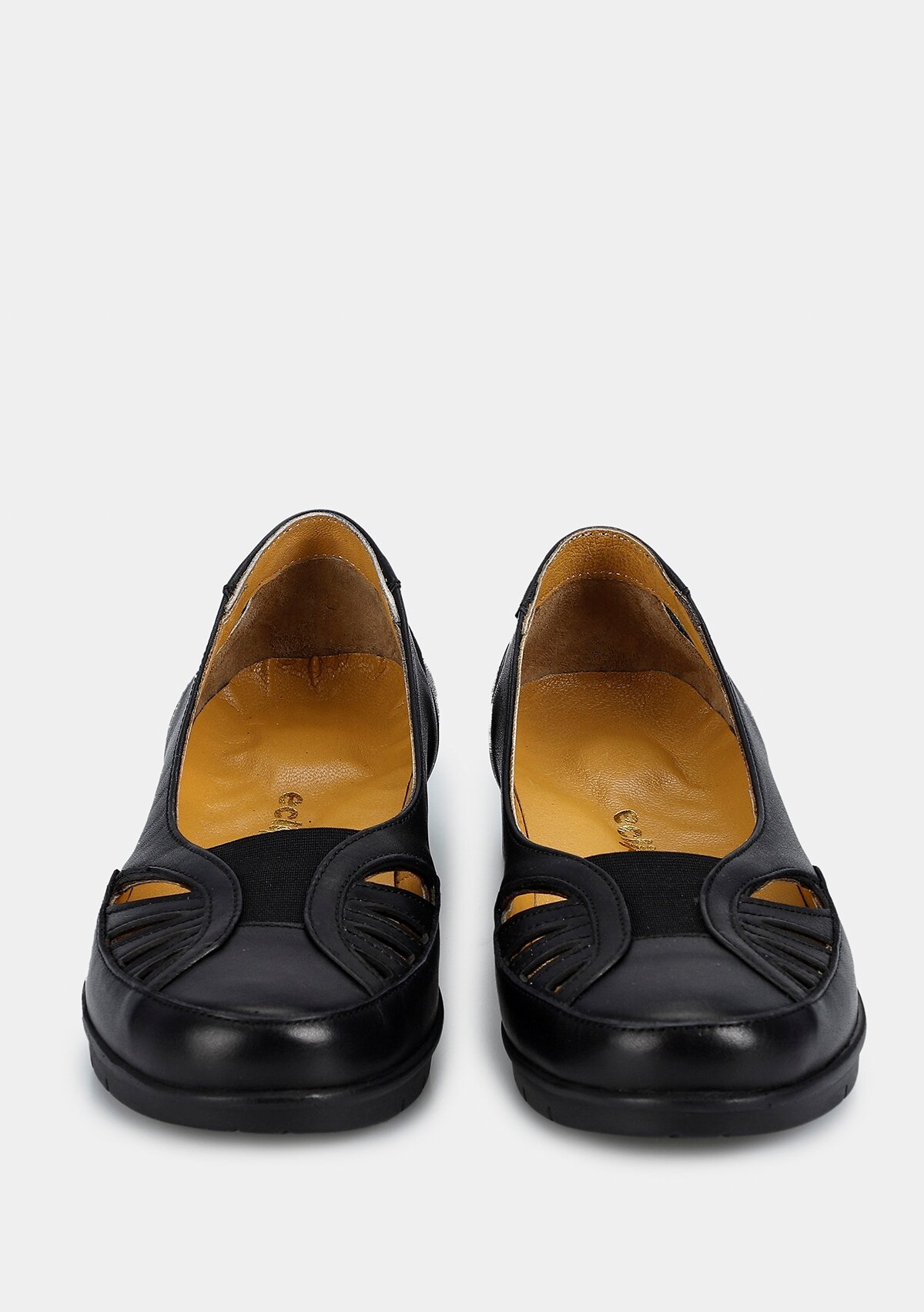 Siyah Deri Kadın Ayakkabı