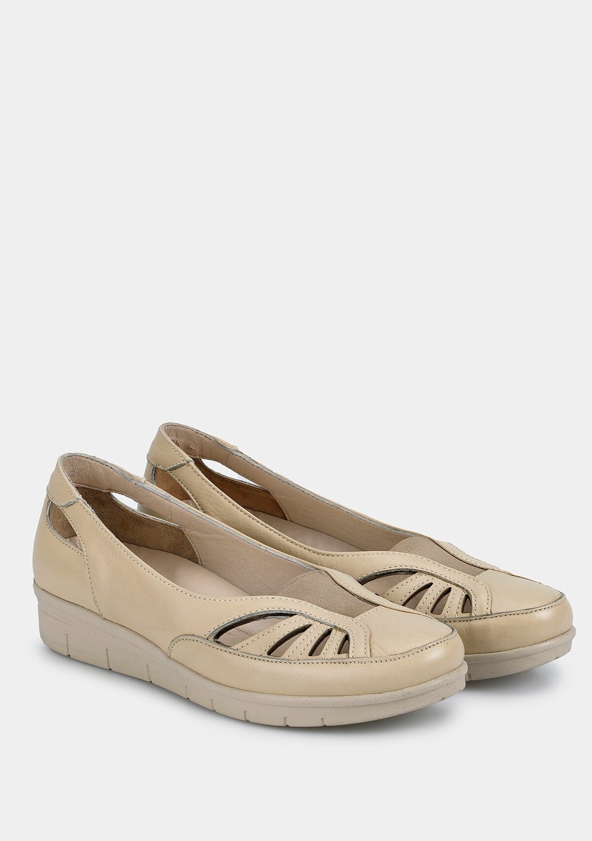 Bej Deri Kadın Ayakkabı