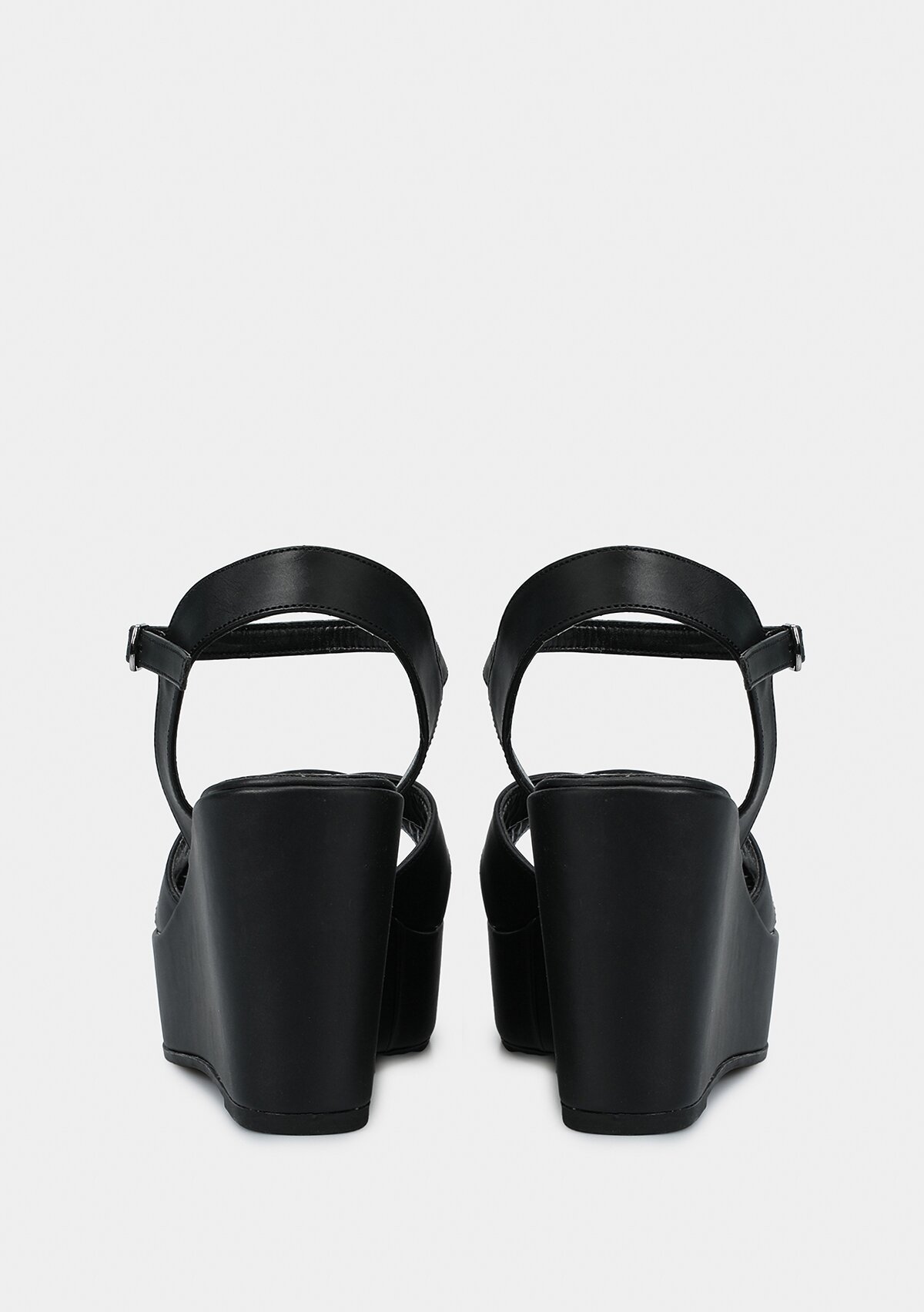 Siyah Kadın Topuklu Sandalet