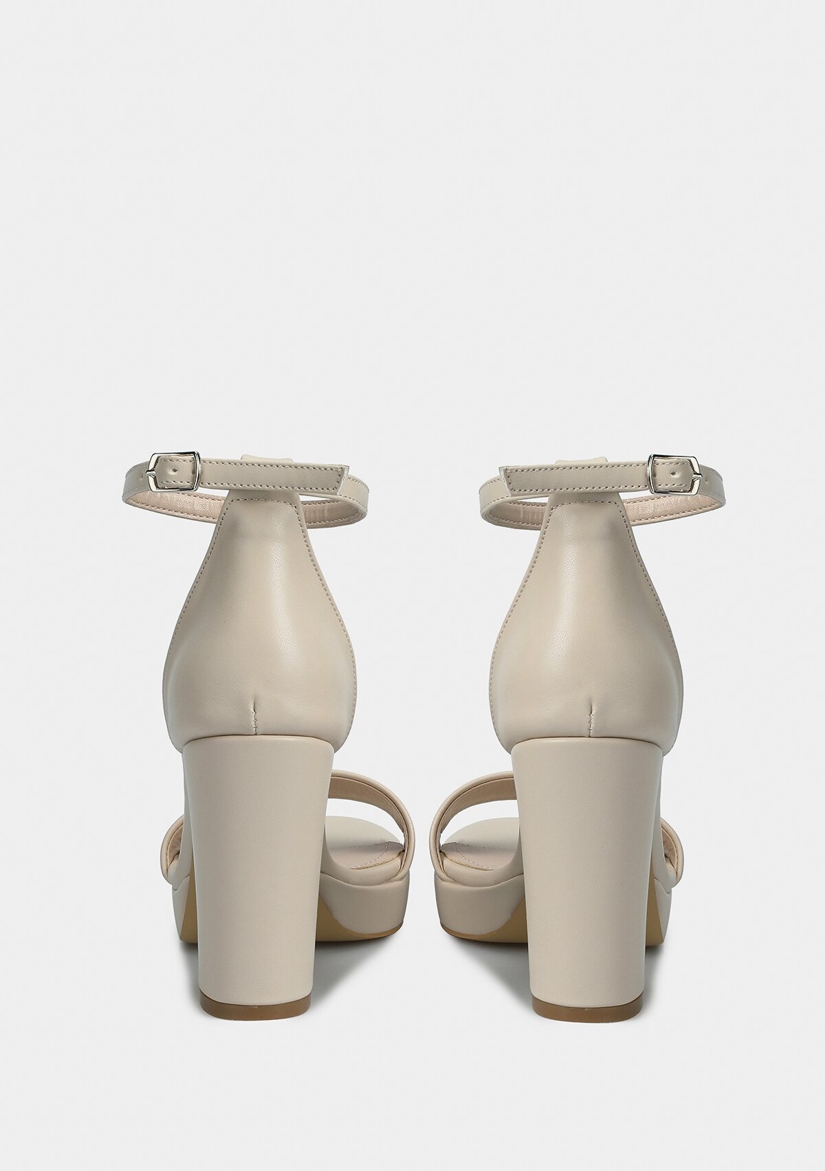 Bej Kadın Topuklu Sandalet