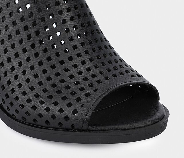 Siyah Kadın Topuklu Sandalet