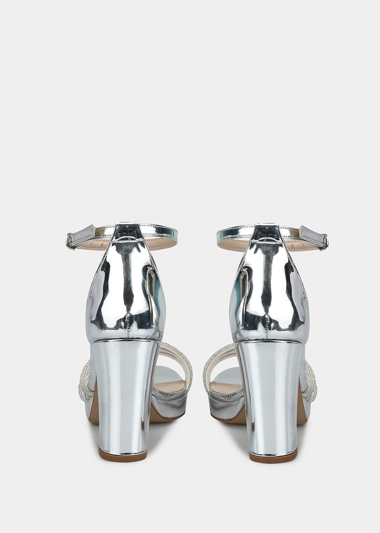 Gümüş Kadın Topuklu Sandalet