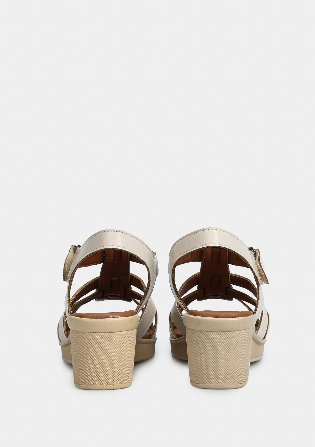 Ekru Kadın Konfor Sandalet