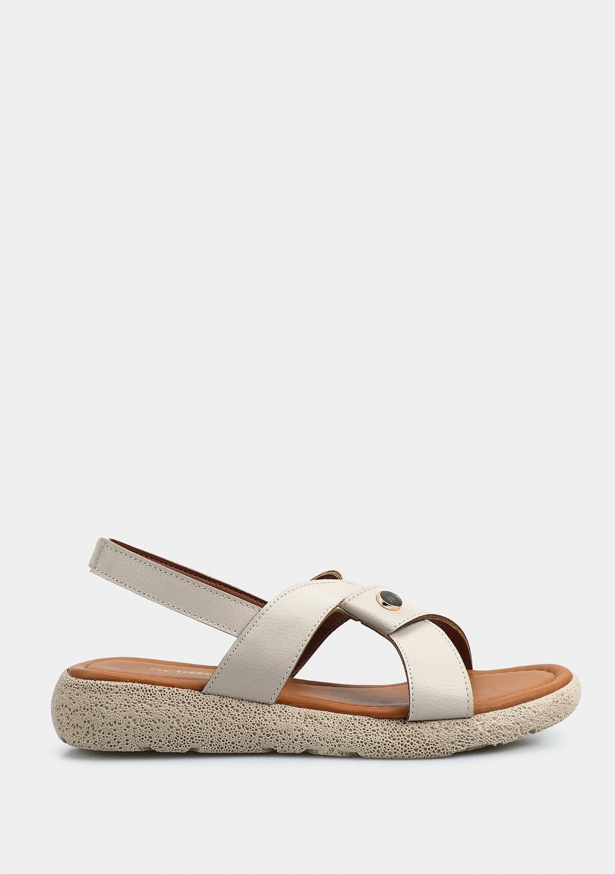 Bej Kadın Düz Sandalet
