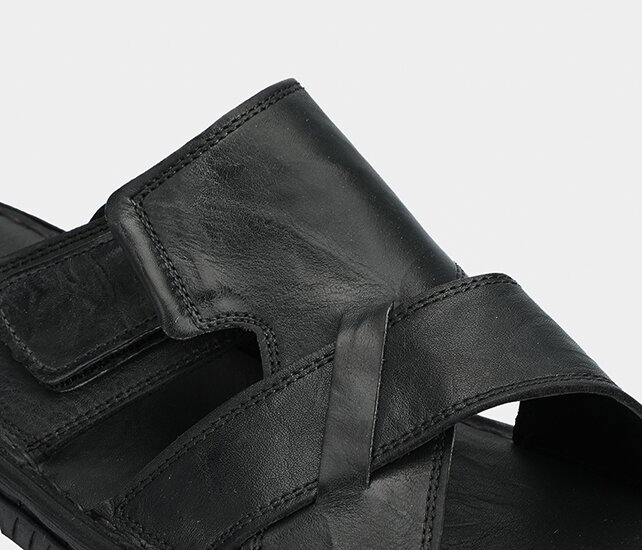 Siyah Deri Erkek Konfor Terlik