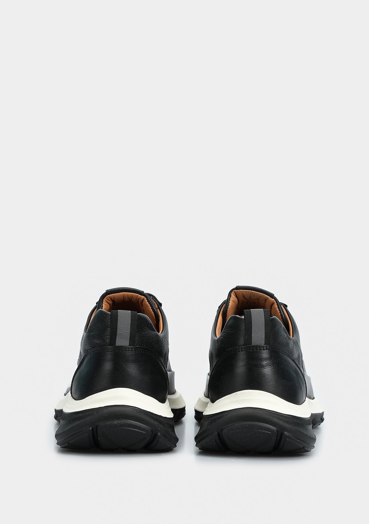 Siyah Deri Erkek Sneaker